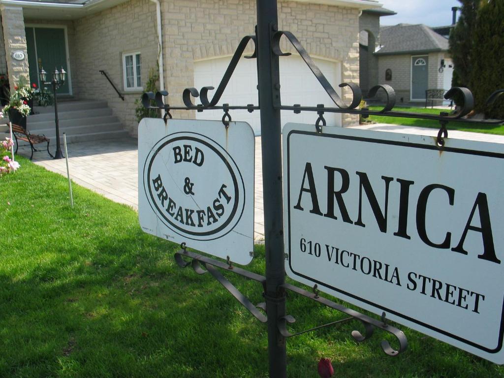 Arnica Bed & Breakfast Bed & Breakfast Niagara-on-the-Lake Luaran gambar